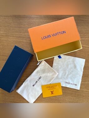 Louis Vuitton Accessories Empty Sunglasses Box,Case Lens Cleaning Cloth,Dust Bag
